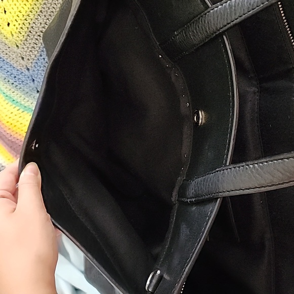 Cromia Genuine Leather Large Black Tote - Picture 7 of 9